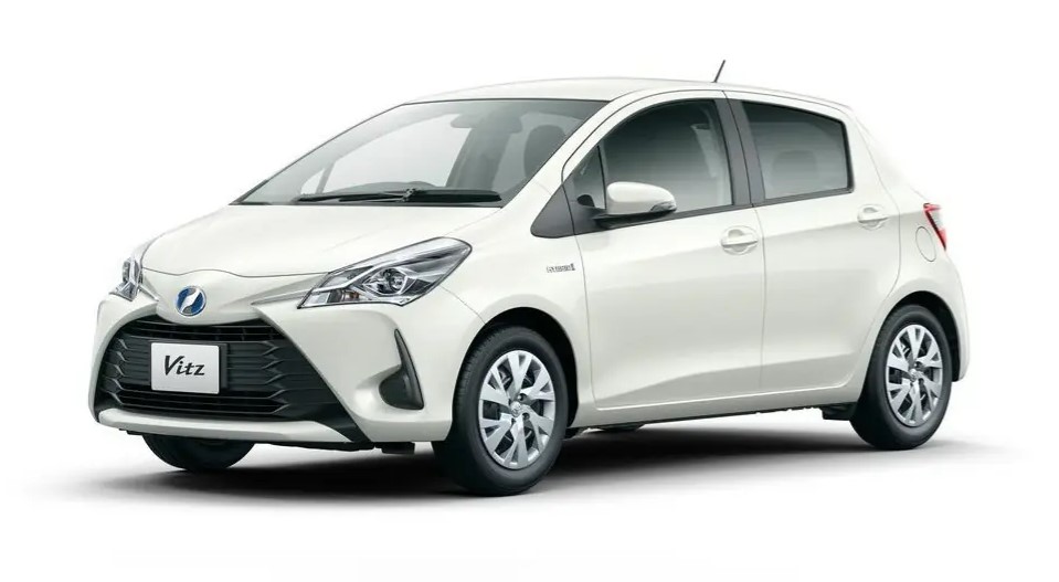 Фото TOYOTA VITZ