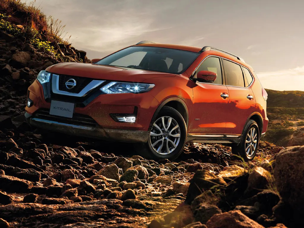 Nissan X-Trail T32 2.0 бензин не гибрид