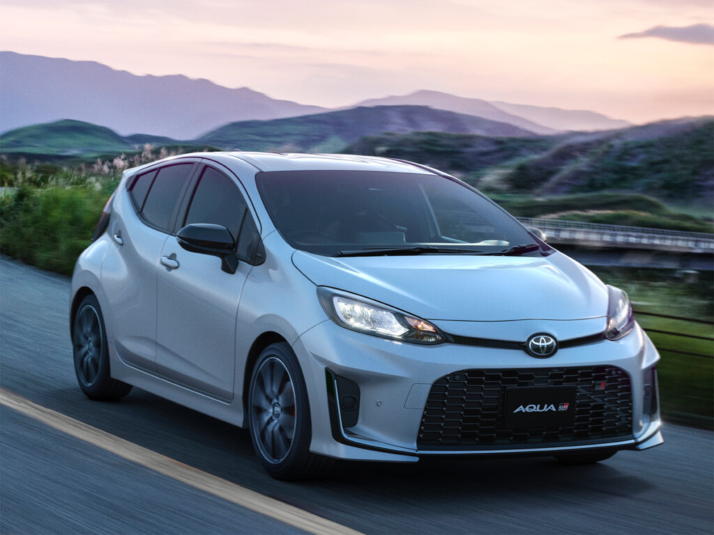 Toyota Aqua 2021-2024