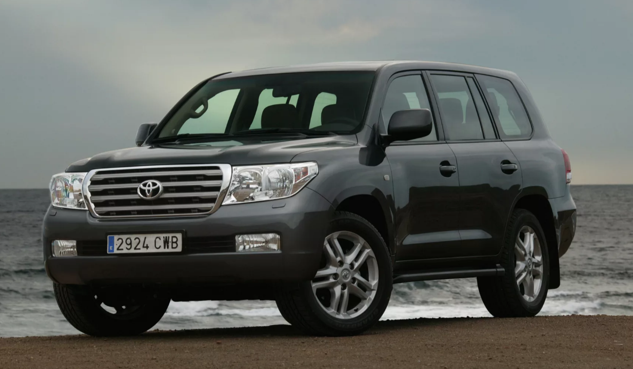 Toyota Land Cruiser 200 (2007–2015)