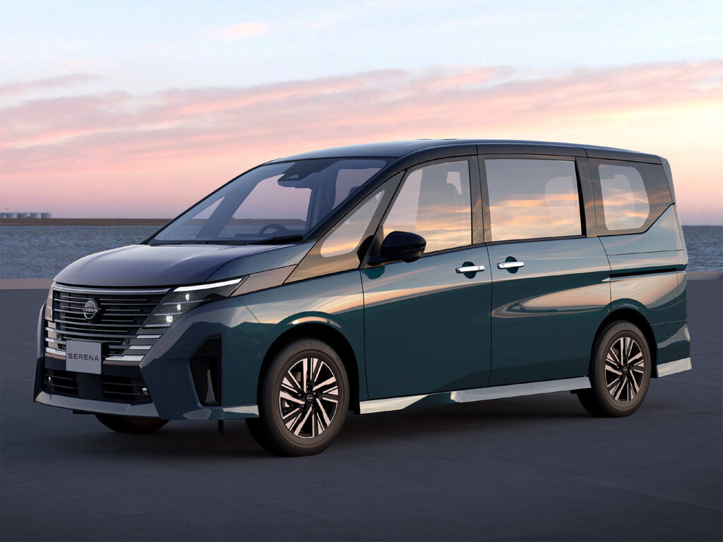 Гибридный Nissan Serena