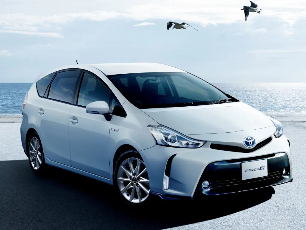 Toyota Prius v, Prius α